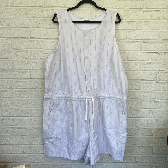 NWT Athleta Farallon Printed Romper Jumper 3X UPF 50 - Picture 1 of 11